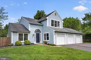 13136 Lazy Glen Ct, Herndon, VA 20171 - Photo 1