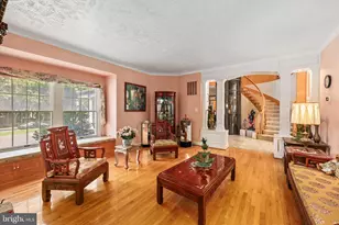 9827 Lake Meadow Ct, Burke, VA 22015 - Photo 9
