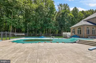9827 Lake Meadow Ct, Burke, VA 22015 - Photo 63