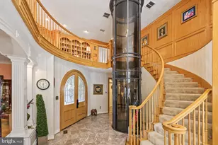 9827 Lake Meadow Ct, Burke, VA 22015 - Photo 7