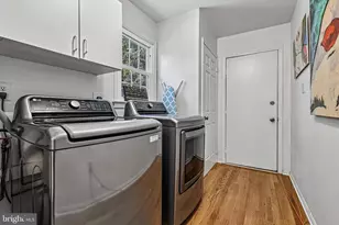 1360 Snow Meadow Ln, McLean, VA 22102 - Photo 39