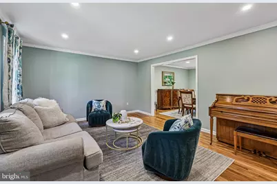 1360 Snow Meadow Lane, McLean, VA 22102 - Photo 9