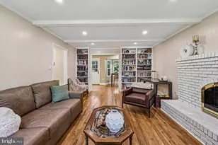 1360 Snow Meadow Ln, McLean, VA 22102 - Photo 7
