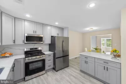 7106 Snug Harbor Court, Alexandria, VA 22315 - Photo 19