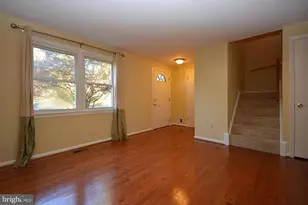 3151 Ellenwood Dr, Fairfax, VA 22031 - Photo 3