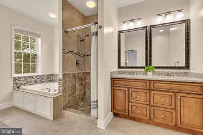 8604 Woodlawn Court, Alexandria, VA 22309 - Photo 19