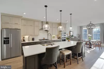 7514 Sawyer Farm Way, McLean, VA 22102 - Photo 15