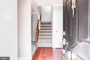 6072 Crown Royal Cir, Alexandria, VA 22310 - Photo 3
