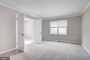 6072 Crown Royal Cir, Alexandria, VA 22310 - Photo 7