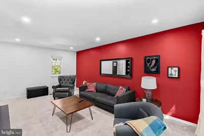 1629 Bentana Way, Reston, VA 20190 - Photo 5