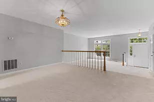 5142 Woodford Dr, Centreville, VA 20120 - Photo 11