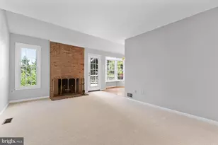 5142 Woodford Dr, Centreville, VA 20120 - Photo 17