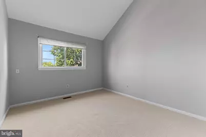 5142 Woodford Drive, Centreville, VA 20120 - Photo 15