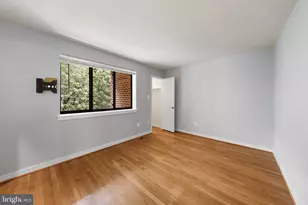 3725 Madison Ln, Falls Church, VA 22041 - Photo 7