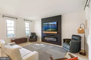 14808 Cranoke St, Centreville, VA 20120 - Photo 9