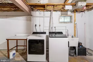 14808 Cranoke St, Centreville, VA 20120 - Photo 43