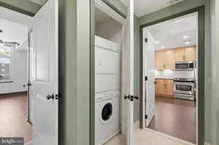 8220 Crestwood Heights Dr, McLean, VA 22102 - Photo 25