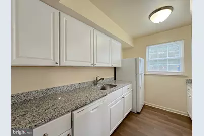 9642 Hagel Cir #29/A, Lorton, VA 22079 - Photo 7