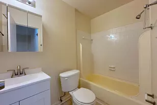 9642 Hagel Cir, Lorton, VA 22079 - Photo 15