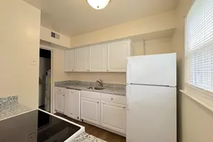 9642 Hagel Cir, Lorton, VA 22079 - Photo 9