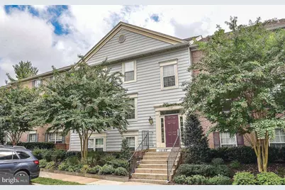 12103 Greenwood Court #201, Fairfax, VA 22033 - Photo 1