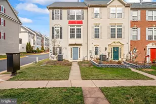 4317 Stevens Battle Ln, Fairfax, VA 22033 - Photo 1