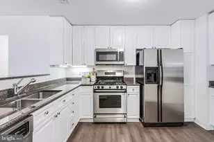 11776 Stratford House Pl, Reston, VA 20190 - Photo 13