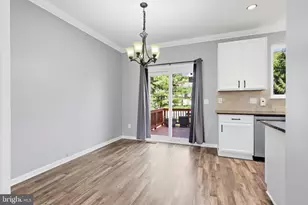 5106 Ballycastle Cir, Alexandria, VA 22315 - Photo 13