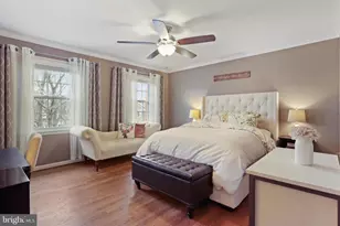 7010 Leestone St, Springfield, VA 22151 - Photo 11