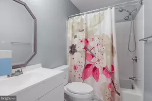 7010 Leestone St, Springfield, VA 22151 - Photo 17