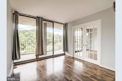11400 Washington Plaza W #601, Reston, VA 20190 - Photo 3