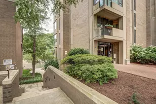 11400 Washington Plaza W, Reston, VA 20190 - Photo 7