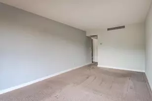 11400 Washington Plaza W, Reston, VA 20190 - Photo 35