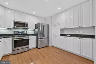 11776 Stratford House Pl, Reston, VA 20190 - Photo 9