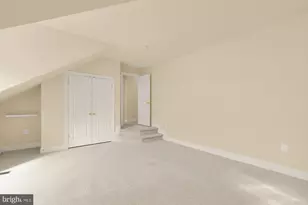 10606 Rosehaven St, Fairfax, VA 22030 - Photo 25