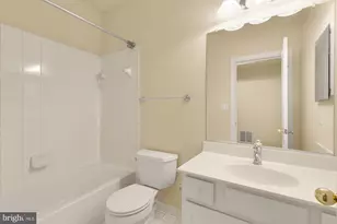 10606 Rosehaven St, Fairfax, VA 22030 - Photo 41