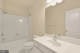 10606 Rosehaven St, Fairfax, VA 22030 - Photo 21