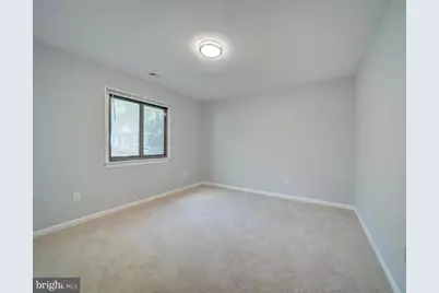 11301 Gatesborough Lane, Reston, VA 20191 - Photo 13