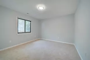 11301 Gatesborough Ln, Reston, VA 20191 - Photo 13