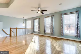 11472 Waterhaven Ct, Reston, VA 20190 - Photo 7