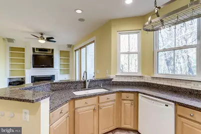 11472 Waterhaven Court, Reston, VA 20190 - Photo 13