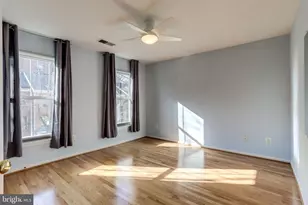 11472 Waterhaven Ct, Reston, VA 20190 - Photo 33