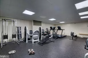 3101 S Manchester Street S, Falls Church, VA 22044 - Photo 25