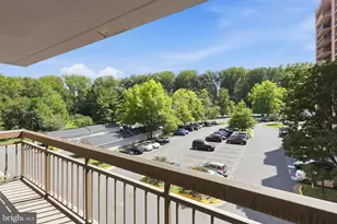 2230 George C Marshall Dr, Falls Church, VA 22043 - Photo 17