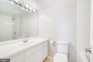 5901 Mt Eagle Dr, Alexandria, VA 22303 - Photo 29