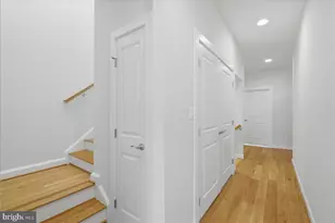 9228 Wood Violet Ct, Fairfax, VA 22031 - Photo 25