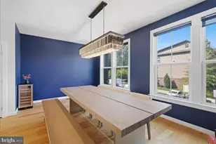 9228 Wood Violet Ct, Fairfax, VA 22031 - Photo 17