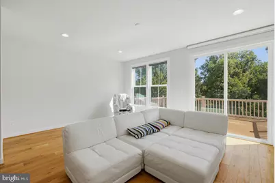 9228 Wood Violet Court, Fairfax, VA 22031 - Photo 7