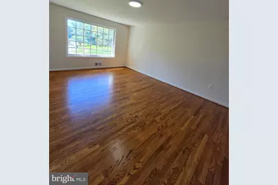 9929 Barnsbury Court, Fairfax, VA 22031 - Photo 7