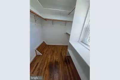 9929 Barnsbury Court, Fairfax, VA 22031 - Photo 13